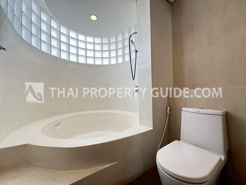 Apartment in Sukhumvit 